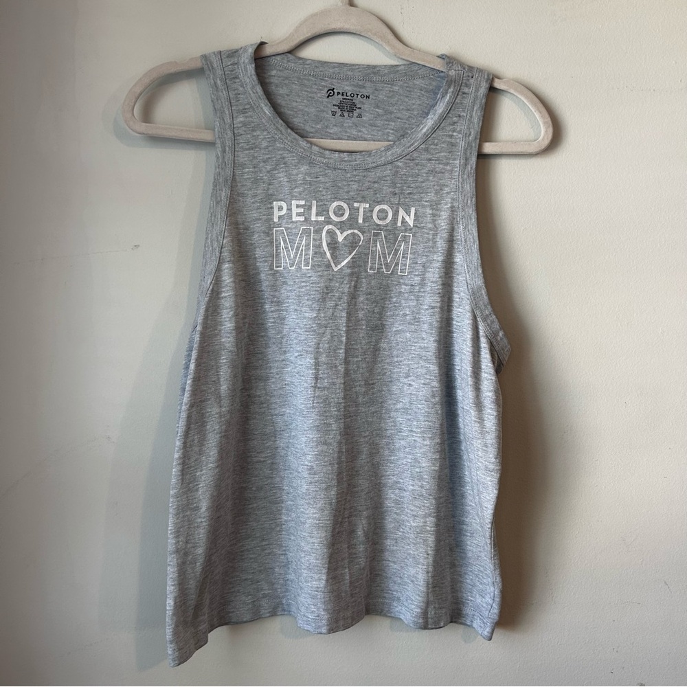 Peloton Mom Graphic Muscle Tank Top Heather Gray Sz Medium